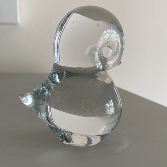 Large Vintage Glass Paperweight Baby Chick Bird Figurine Clear Tall 3.5 inches - Picture 5 of 12